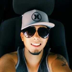 Meet your Posher, Tobi